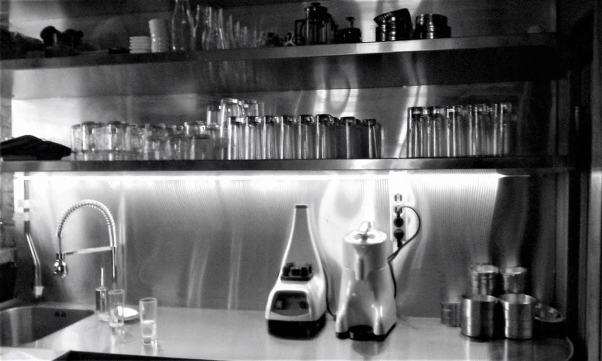 Εξατομικευμένη κατασκευή ραφιών κουζίνας από ανοξείδωτο χάλυβα